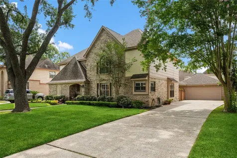 3207 Blackcastle Drive Houston TX 77068