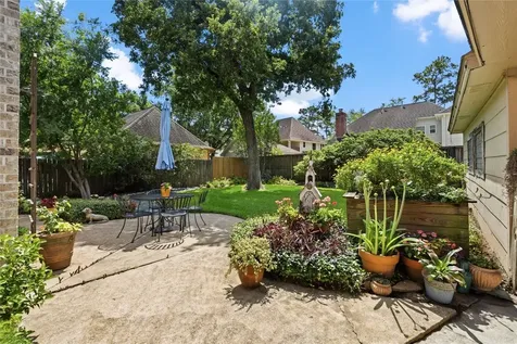 3207 Blackcastle Drive Houston TX 77068