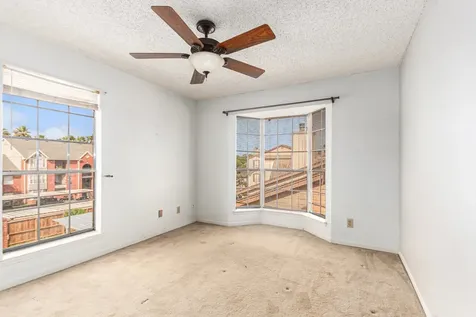 2121 Hepburn Street 918 Houston TX 77054