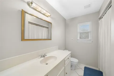 1112 Knox Lane Wharton TX 77488