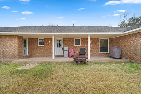 1112 Knox Lane Wharton TX 77488