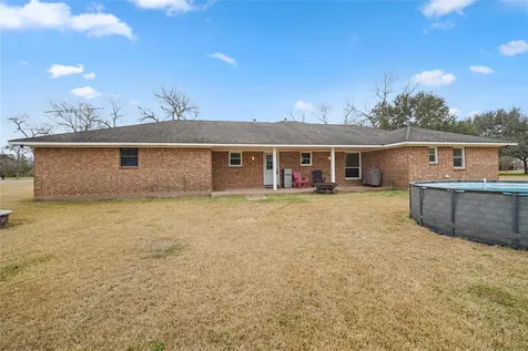 1112 Knox Lane Wharton TX 77488