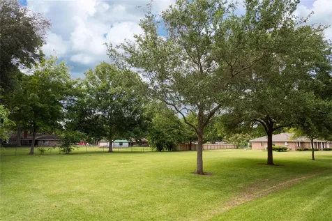 1112 Knox Lane Wharton TX 77488