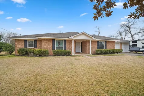 1112 Knox Lane Wharton TX 77488