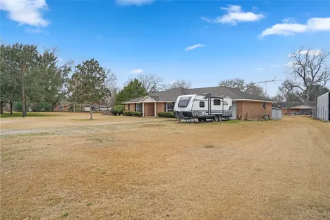 1112 Knox Lane Wharton TX 77488