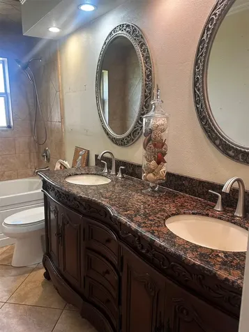318 Peach Point Jones Creek TX 77541