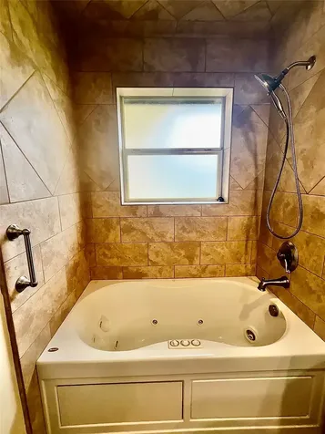 318 Peach Point Jones Creek TX 77541