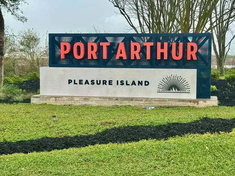 3912 Mlk Jr Drive Port Arthur TX 77642