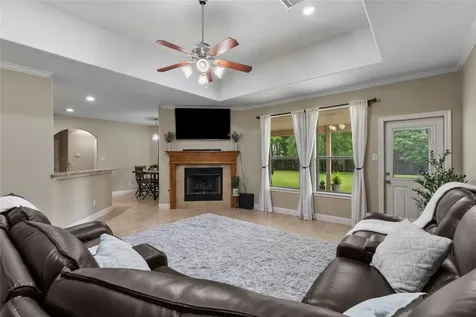 906 Fairbanks Drive Magnolia TX 77354