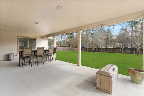 906 Fairbanks Drive Magnolia TX 77354