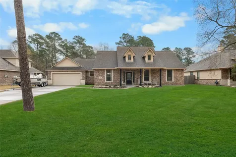 906 Fairbanks Drive Magnolia TX 77354