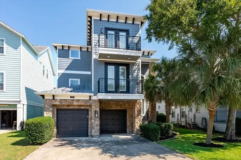 211 Valmar Street Kemah TX 77565