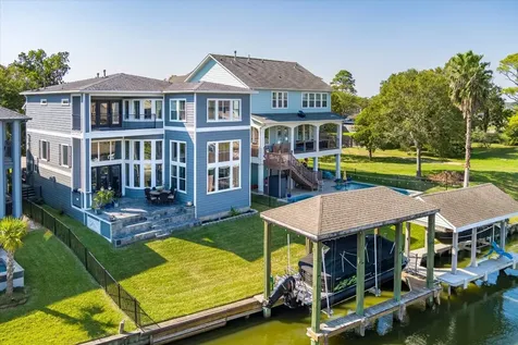 211 Valmar Street Kemah TX 77565