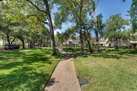 13228 Trail Hollow Drive 3228 Houston TX 77079
