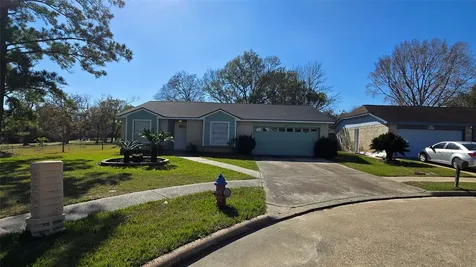 6125 Brookdale Drive League City TX 77573