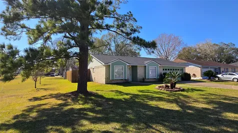 6125 Brookdale Drive League City TX 77573