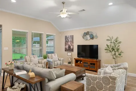 142 Elderberry Trail Montgomery TX 77316