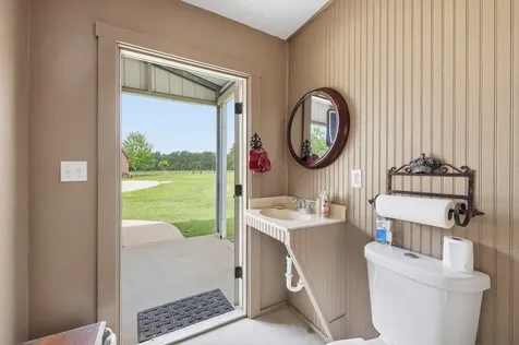1581 County Road 715 Buna TX 77612