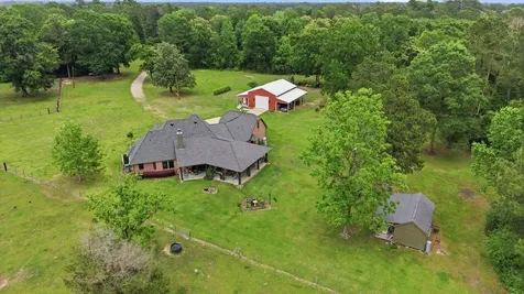 1581 County Road 715 Buna TX 77612