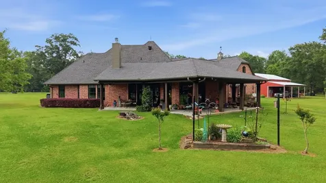 1581 County Road 715 Buna TX 77612