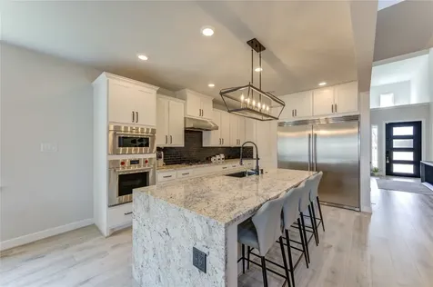 4650 Brazos Shores Drive Sugar Land TX 77479