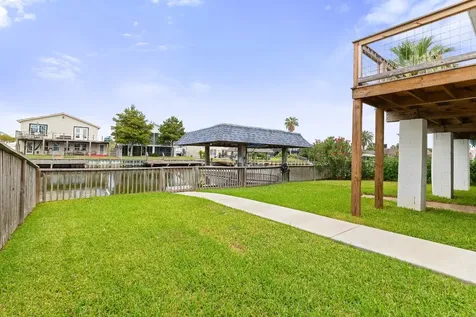 66 Tarpon Street Bayou Vista TX 77563