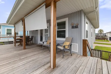 66 Tarpon Street Bayou Vista TX 77563