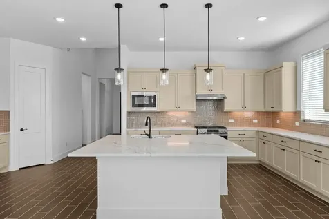 12011 Canal View Boulevard Mont Belvieu TX 77523