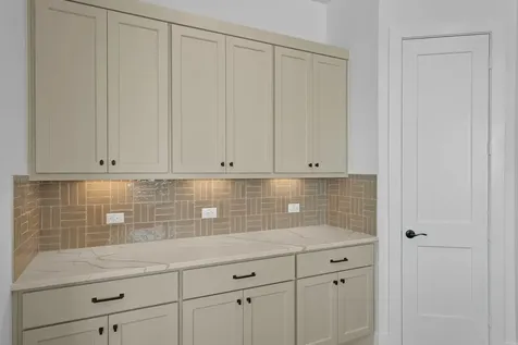 12011 Canal View Boulevard Mont Belvieu TX 77523