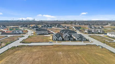 12011 Canal View Boulevard Mont Belvieu TX 77523