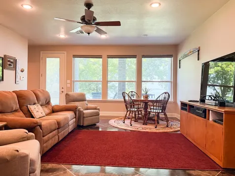 2152 Lcr 882 Jewett TX 75846
