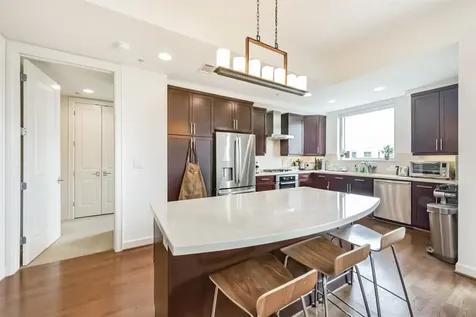 2207 Bancroft Street 706 Houston TX 77027