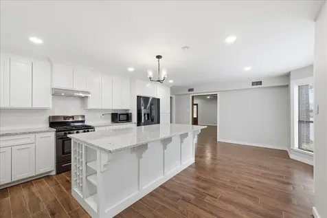 3105 Price Street Nederland TX 77627