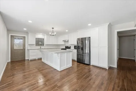 3105 Price Street Nederland TX 77627