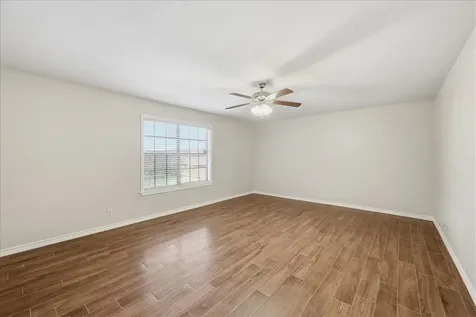 3105 Price Street Nederland TX 77627