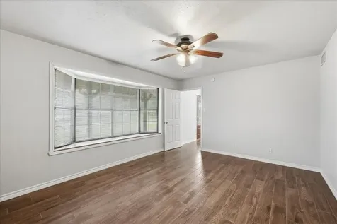 3105 Price Street Nederland TX 77627