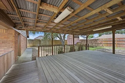 3105 Price Street Nederland TX 77627