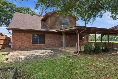 3105 Price Street Nederland TX 77627