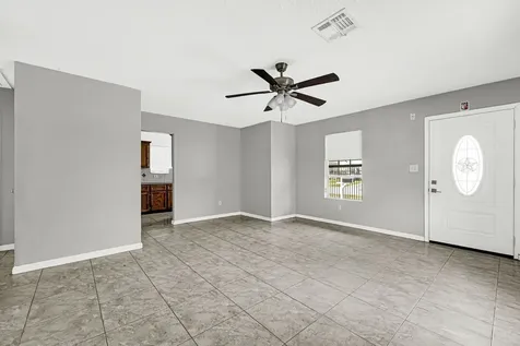 7330 Dallas Street Houston TX 77011