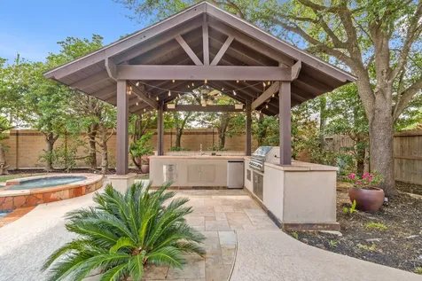 7303 Starry Night Katy TX 77494