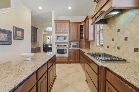 7303 Starry Night Katy TX 77494