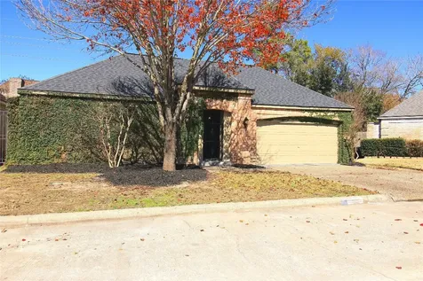 319 Champions Colony Iii Houston TX 77069
