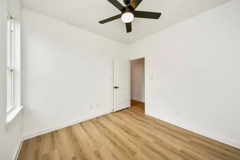 5201 Fairchild Street A Or B Houston TX 77028