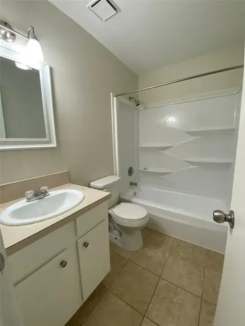 130 Oyster Creek Drive 22 Lake Jackson TX 77566