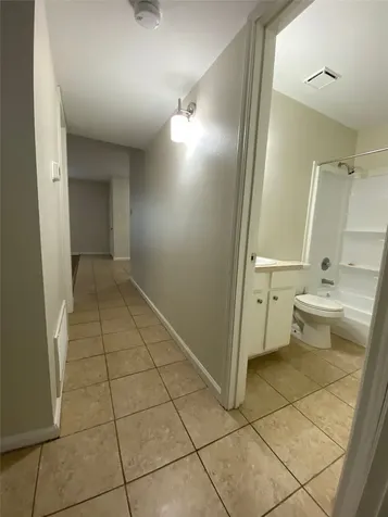130 Oyster Creek Drive 22 Lake Jackson TX 77566
