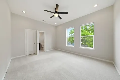 1617 Shearn Street Houston TX 77007