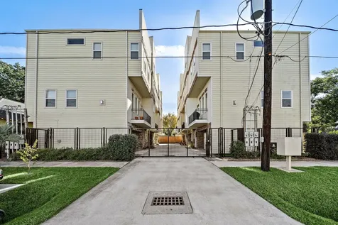 1617 Shearn Street Houston TX 77007