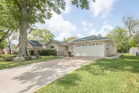 4102 Longhorn Drive Baytown TX 77521