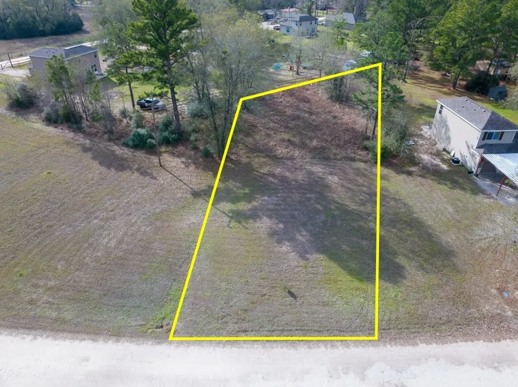Lot 301 Horseshoe Lake Drive Huntsville TX 77340