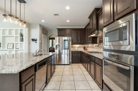 15311 Icet Creek Avenue Mont Belvieu TX 77523